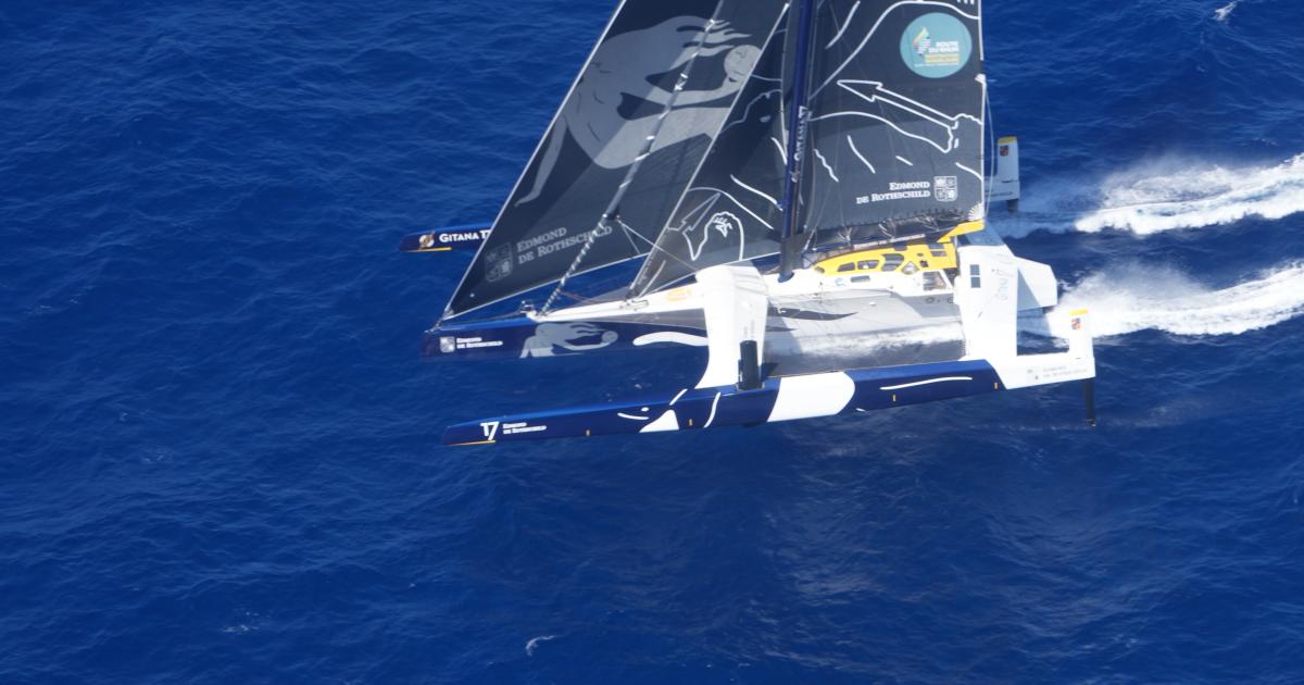     





Route du Rhum : Vivez en images l’avancée du Maxi Edmond de Rotschild




