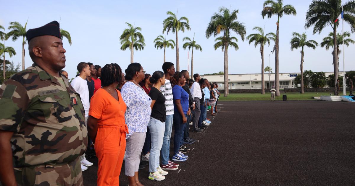     





Une classe de défense et sécurité globale au collège De Kermadec




