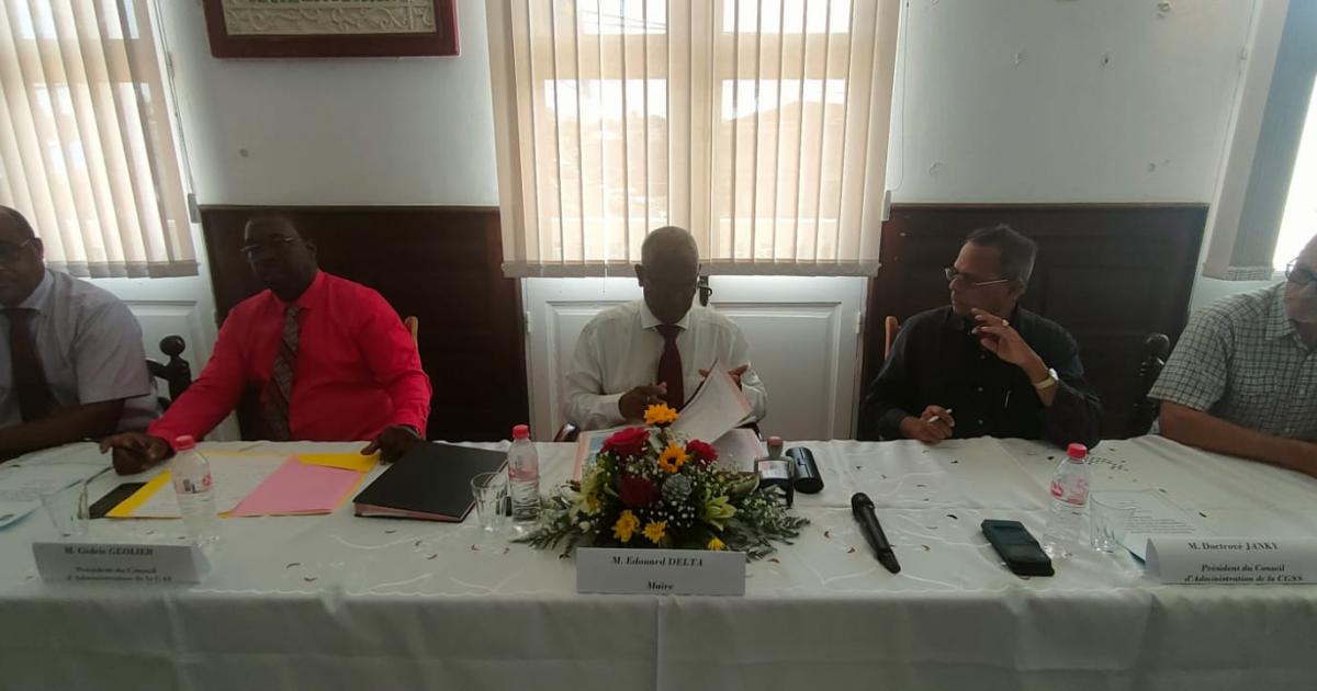     





Une convention pour la mise en place d’un centre social à Anse-Bertrand




