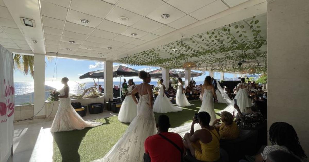     





Le salon du mariage plus vivant que jamais après 30 éditions




