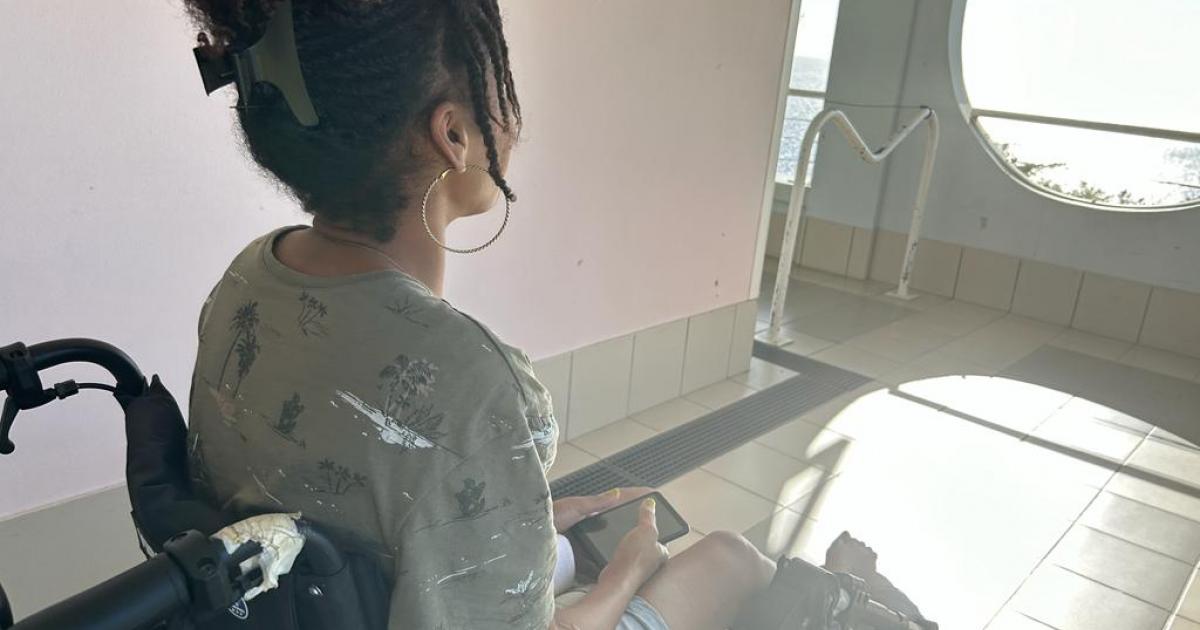 Fauchée par un motard et gravement blessée, Jennyfer témoigne 7 mois plus tard