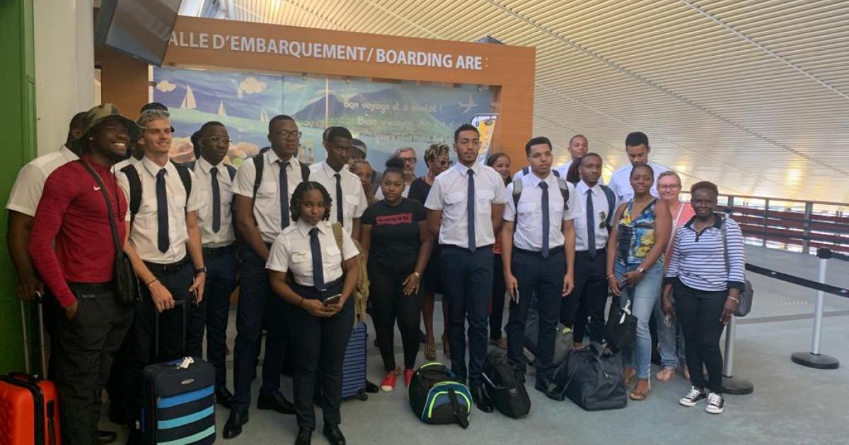 15 futurs pilotes martiniquais partis se former à la Barbade