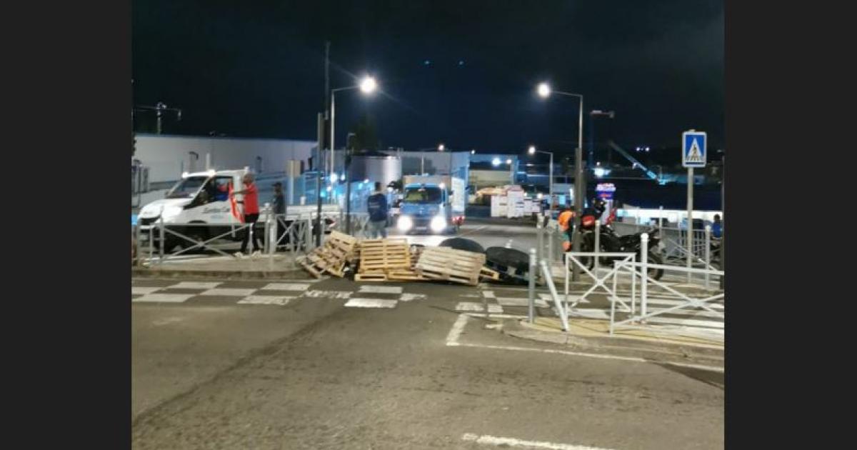     





La zone de la Lézarde bloquée : la situation sur les routes au 3e jour de mobilisation




