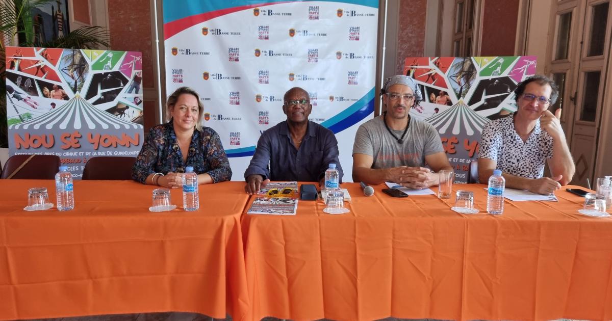 Troisième édition du festival des Arts du Cirque et de la rue de Guadeloupe à Basse-Terre