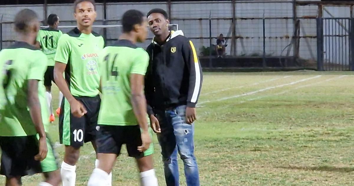 Club Franciscain : Fred Senga a refoulé une pelouse de football