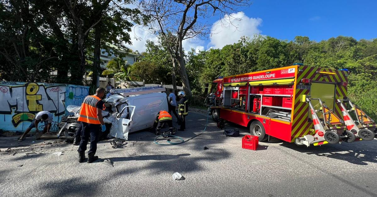 Quatre victimes, dont un blessé grave, après un carambolage au Gosier