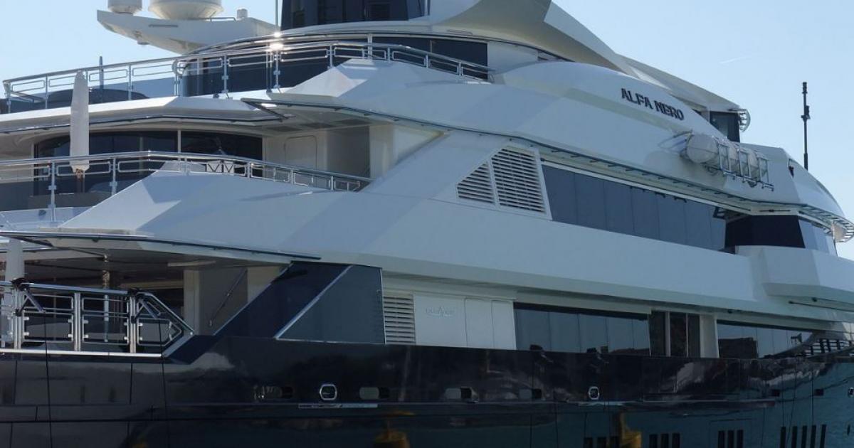     





Le gouvernement d'Antigua-et-Barbuda veut vendre aux enchères le yacht d'un oligarque russe




