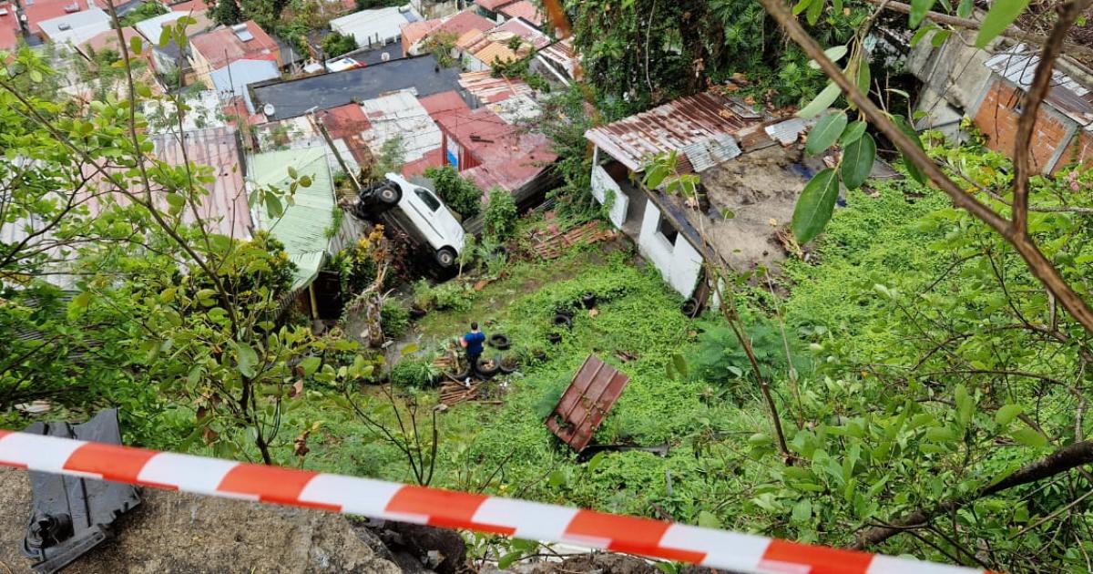 Un septuagénaire décède dans un grave accident de voiture à Fort-de-France