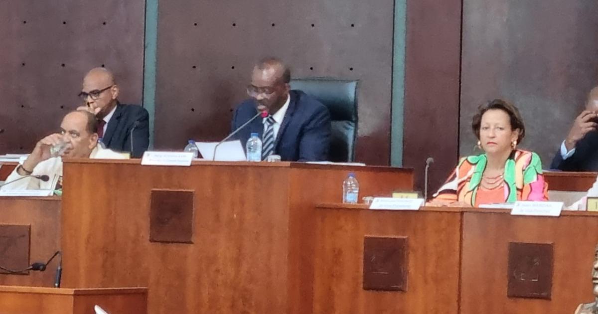 La Région Guadeloupe vote son budget primitif à 924 millions d’euros