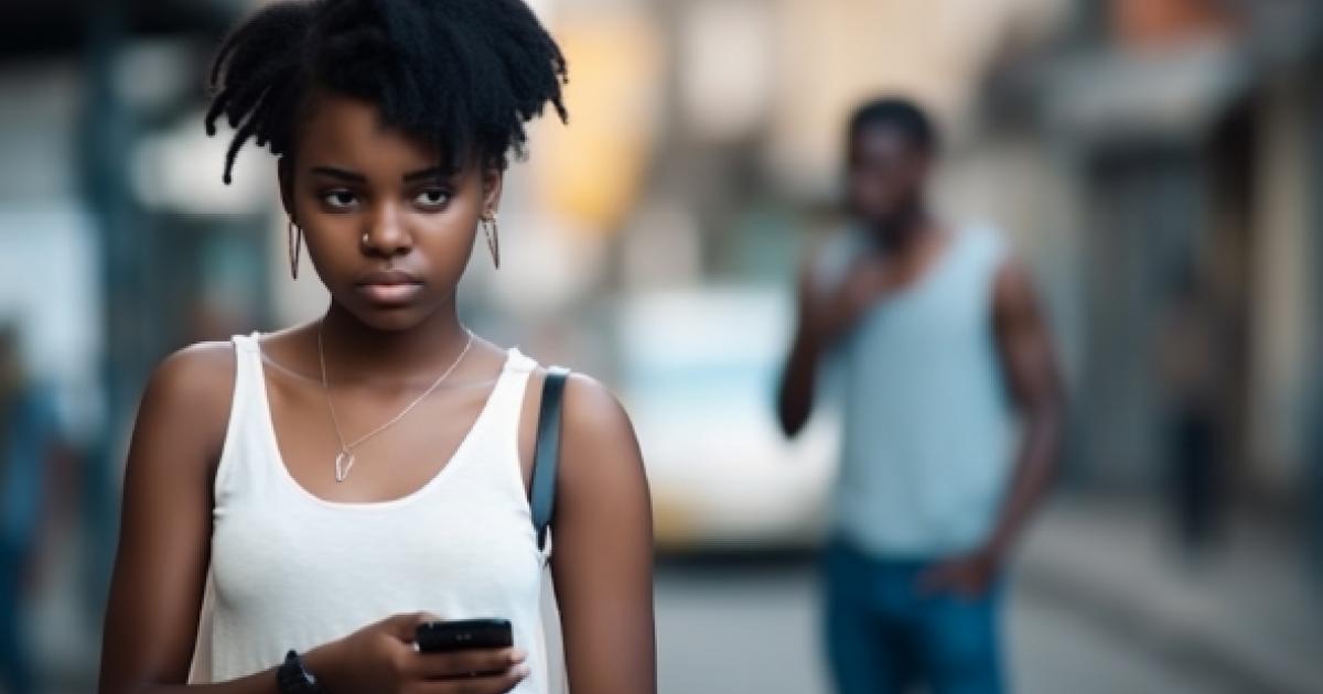 Harcèlement de rue : une campagne et des outils pour témoigner