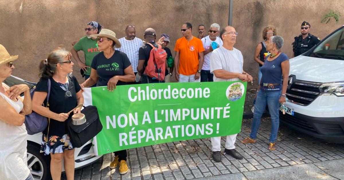 Visite du ministre de la Justice : une quinzaine de militants réunis devant la CTM