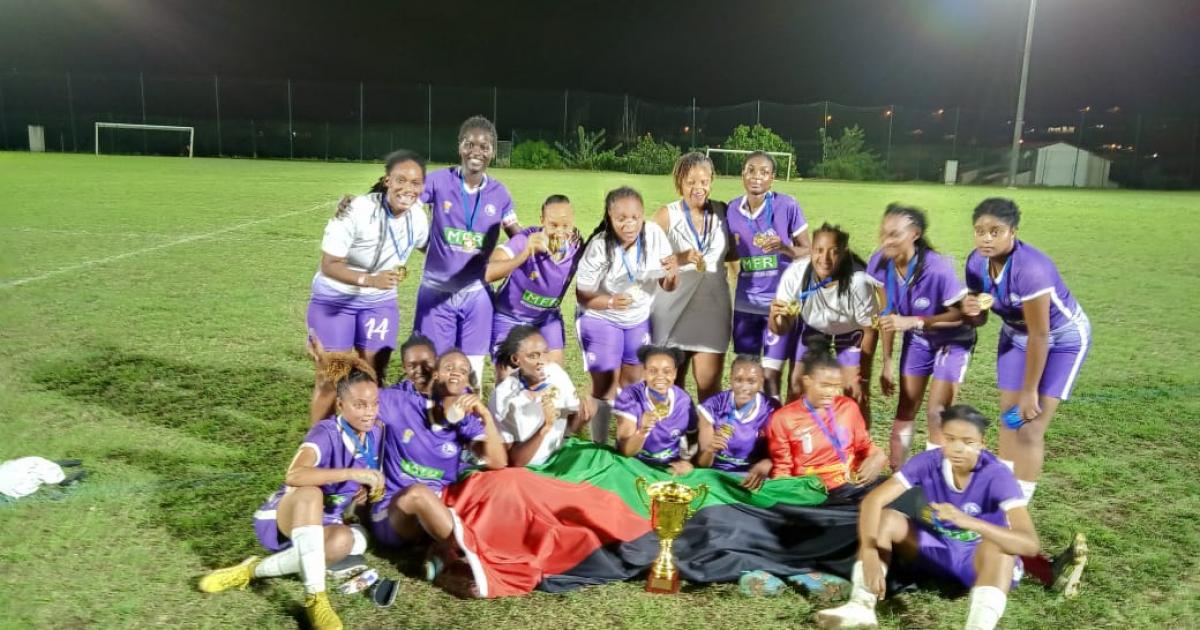 Le RC Rivière-Pilote gagne la Coupe Vyv de football féminin