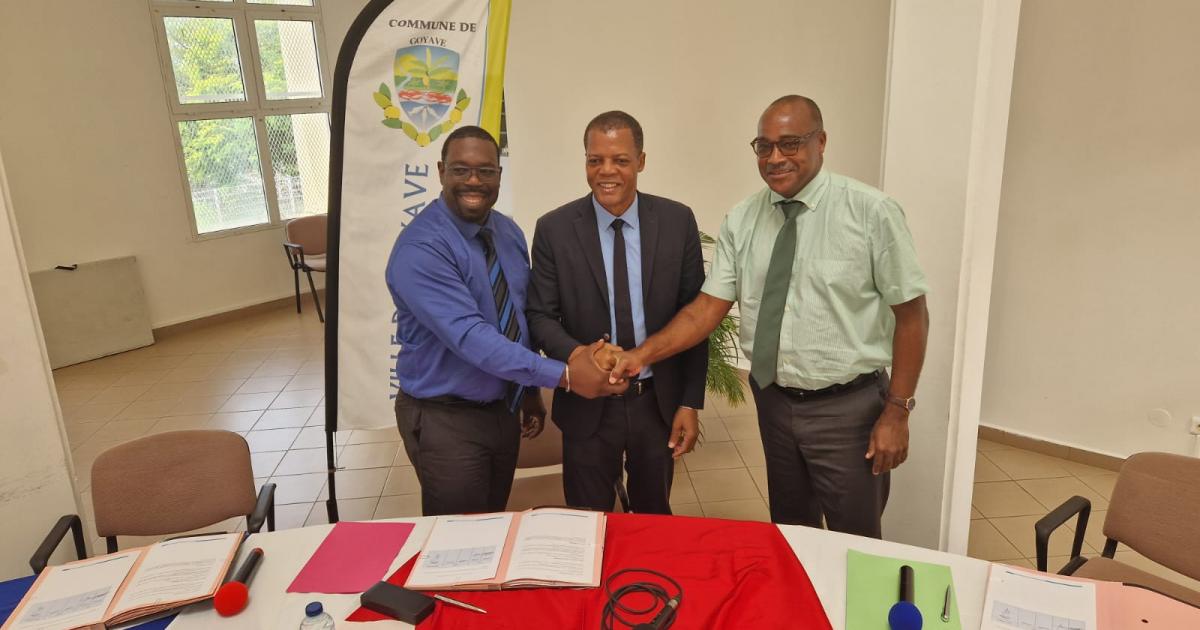     





La ville de Goyave et la CAF signent une convention de partenariat





