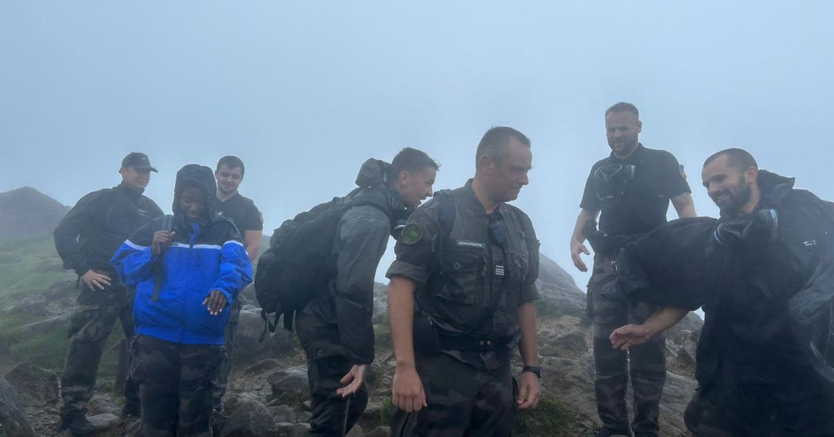 Le public respecte-t-il les délimitations à la Soufrière ?