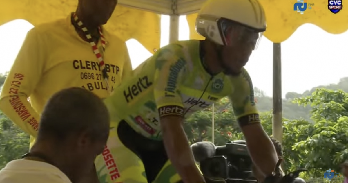     





 [⭕️DIRECT VIDÉO?‍♂️] Tour cycliste de Martinique : suivez le contre-la-montre à Rivière-Pilote




