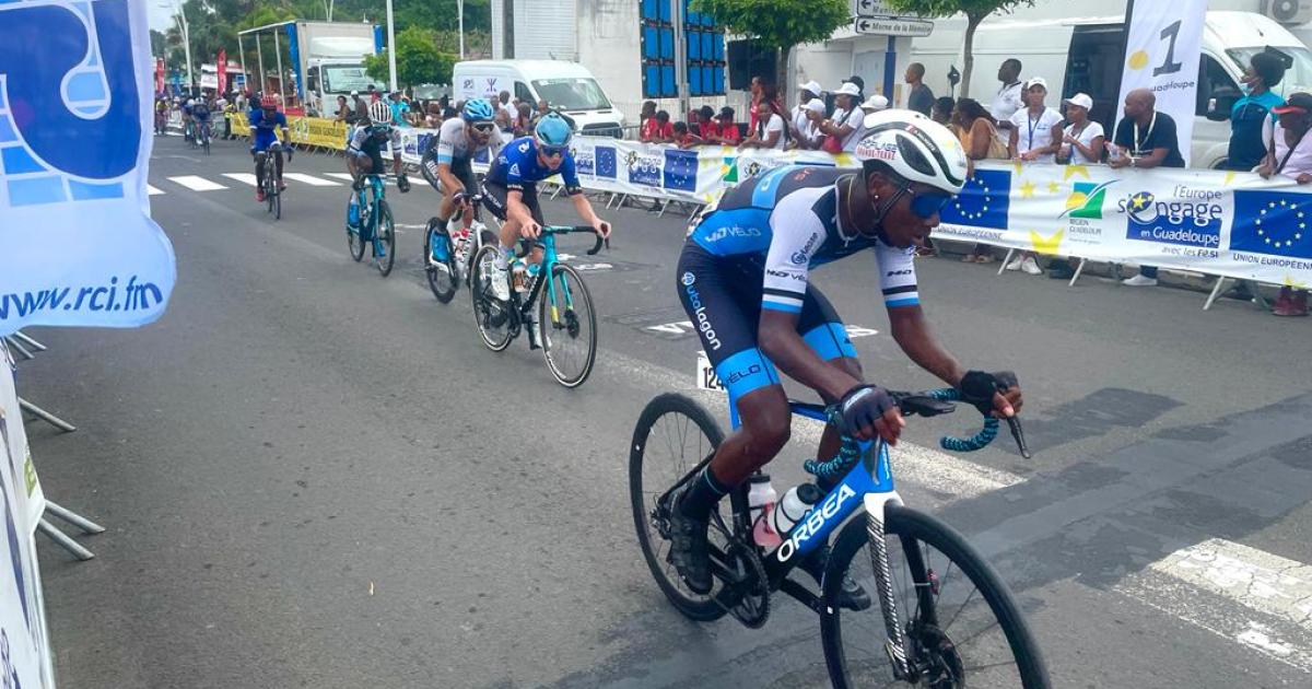     





Tour cycliste international de Guadeloupe : 9 étapes et un prologue




