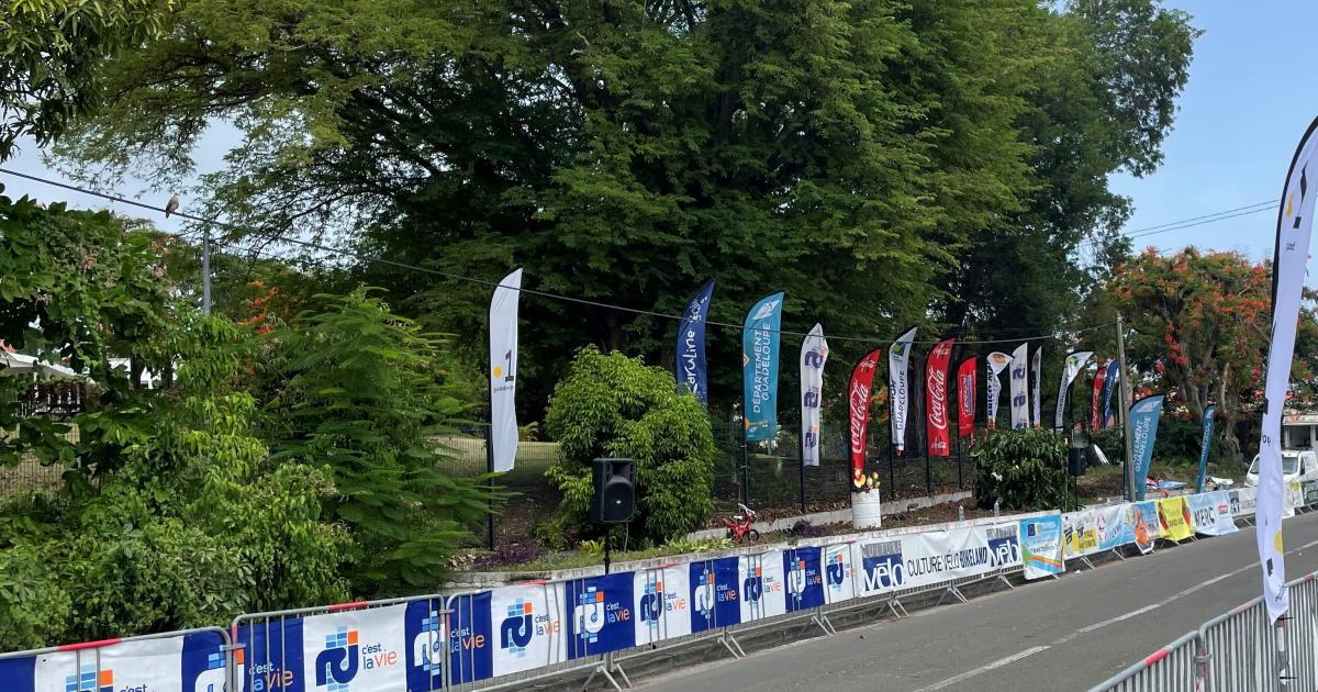     





Tour cycliste de Marie-Galante : 144 km et deux sommets à gravir




