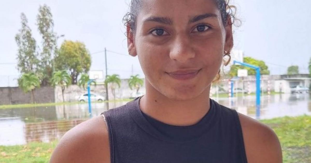     





Evy, 17 ans, de la Désirade à l’Ecole Nationale Supérieure de la Navigation Maritime au Havre




