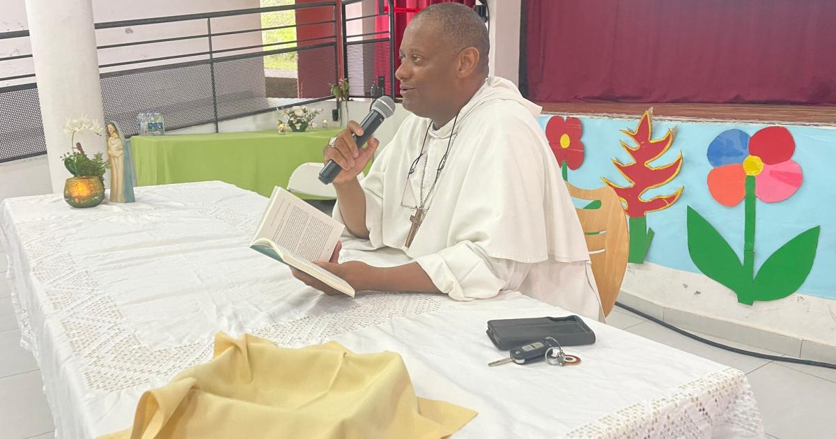Monseigneur Macaire se confie sur son dernier livre « Lettres d’encouragement aux hommes »