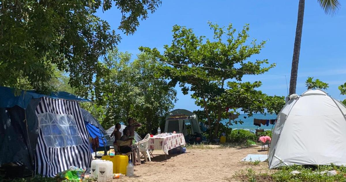 À Sainte-Anne, le camping « jusqu’au dernier jour »