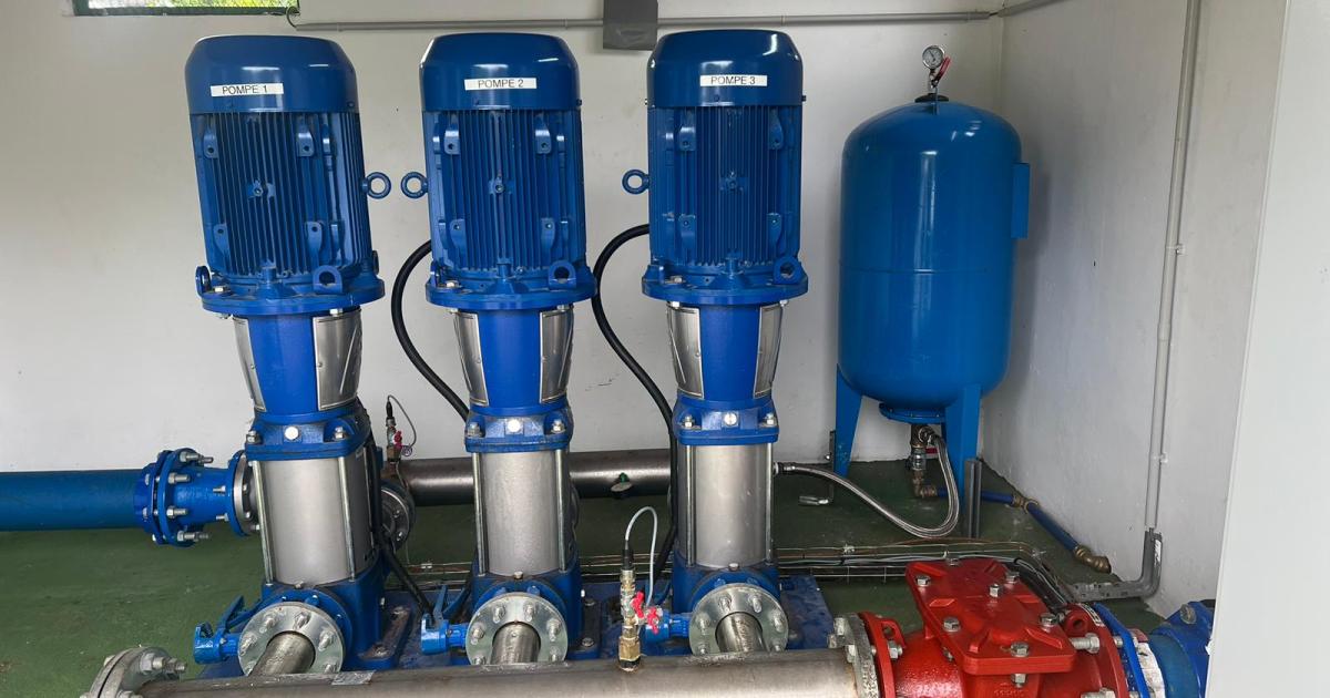 Mise en place d’un surpresseur d’eau à Îlet Pérou