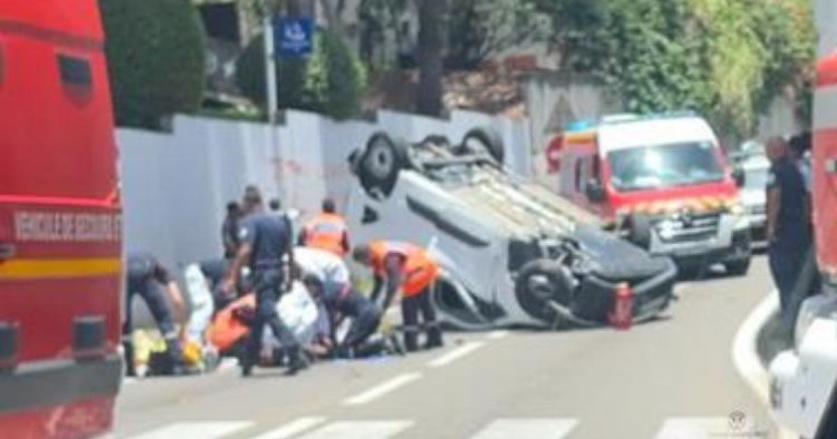     





Accident au Rond Point du Vietnam Héroïque : le conducteur est décédé




