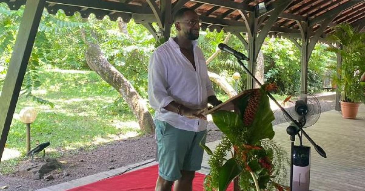     





Olivier Dubois, ex-otage au Mali : « La Martinique était une fenêtre d'évasion »




