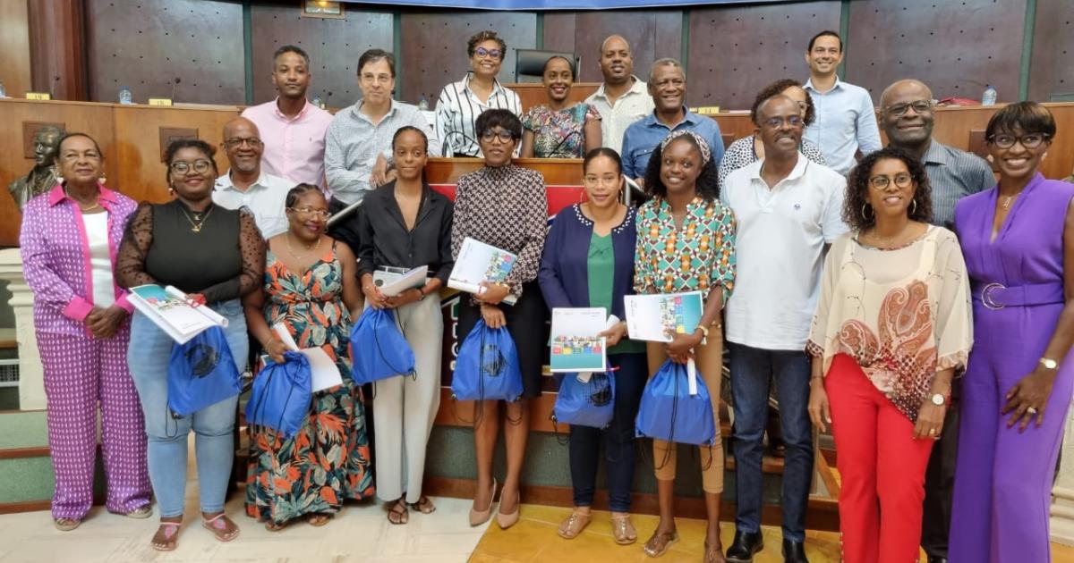     





Deux belles promotions de jeunes apprentis pour la Région Guadeloupe !




