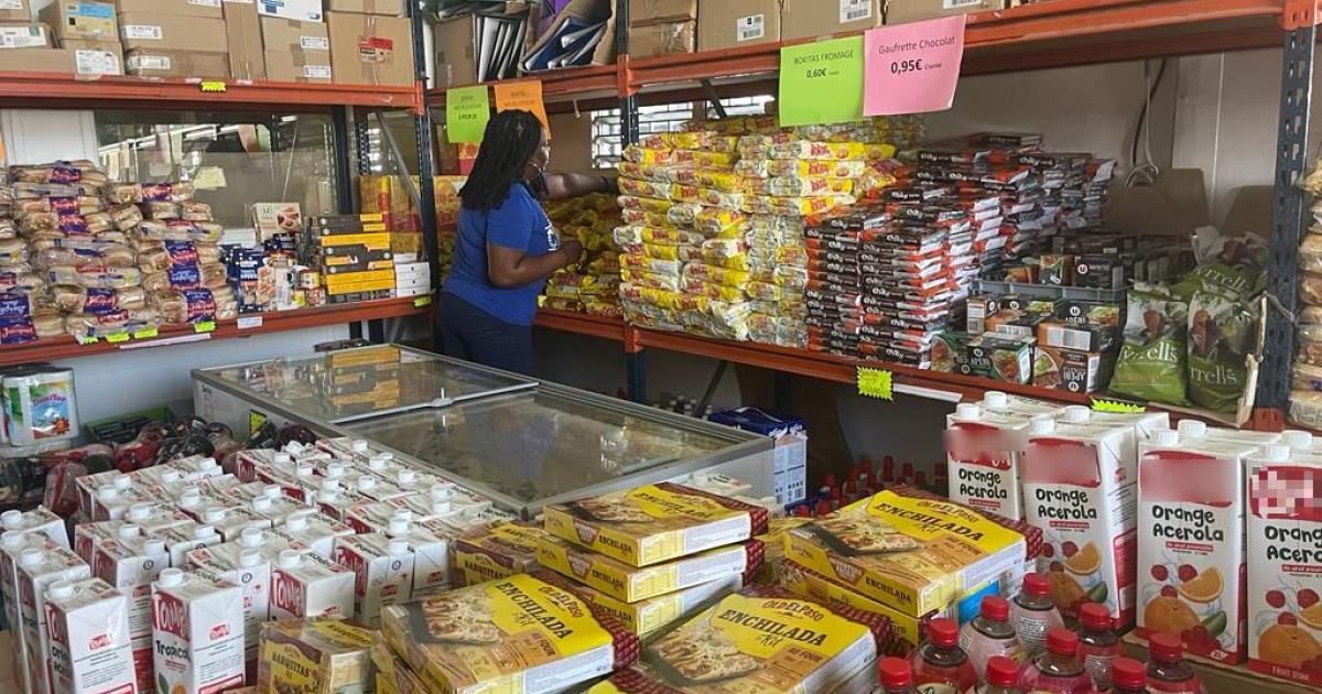 Les épiceries solidaires, un remède prisé face à la crise