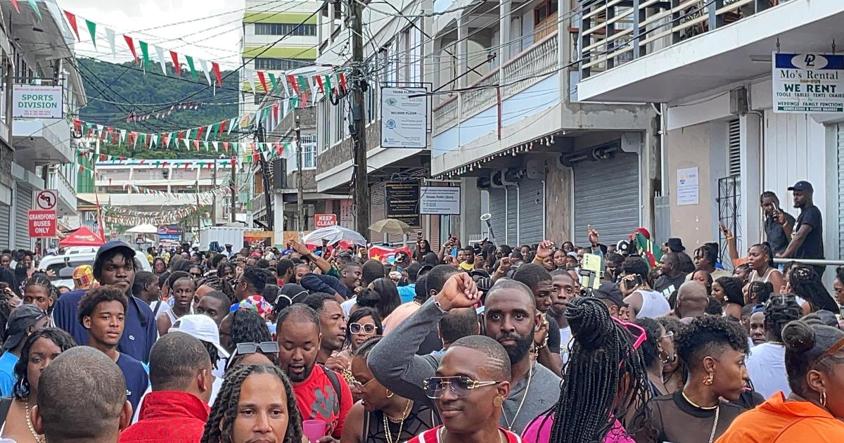     





Dominica festival : la Jouvè qui réveille !




