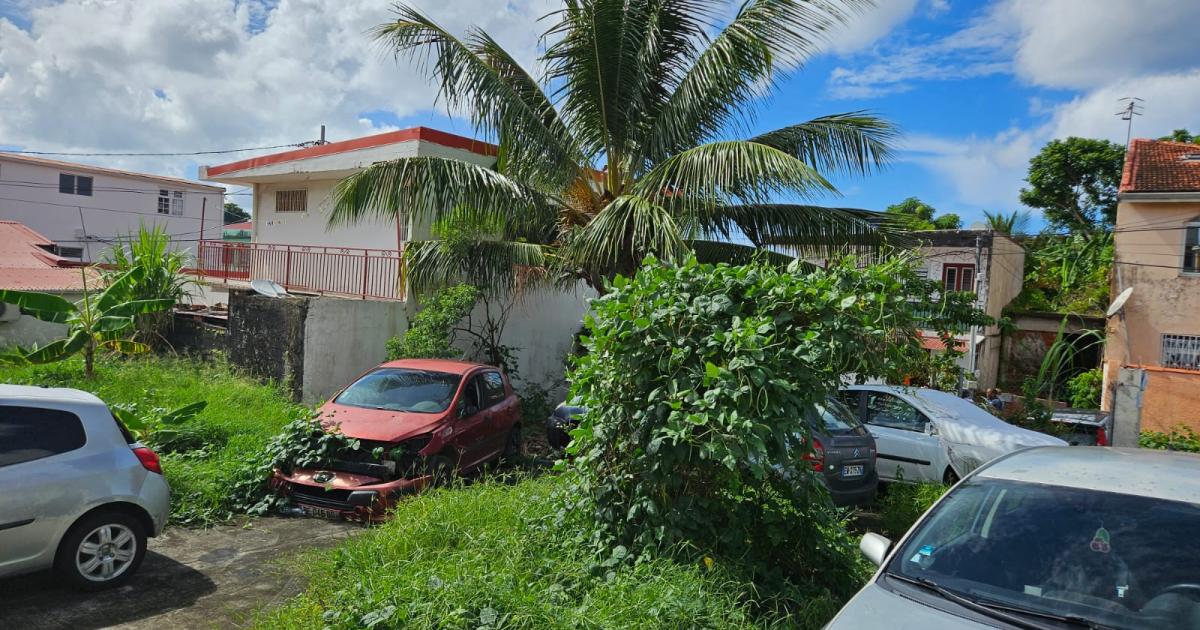 Une opération d'enlèvement de VHU menée à Sainte-Thérèse