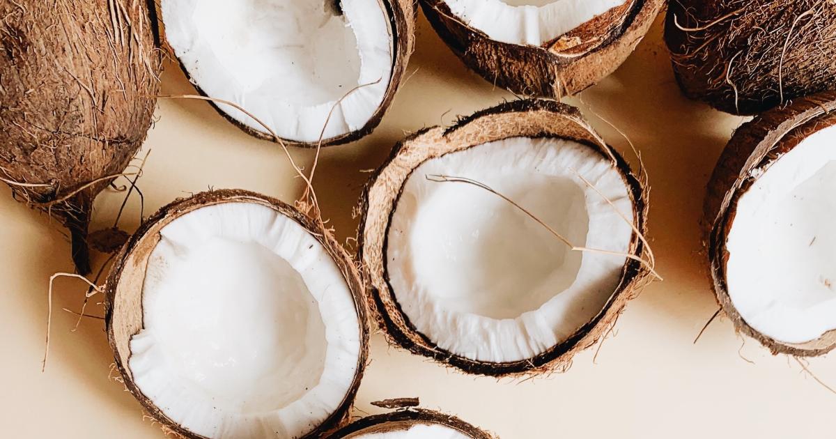 Une Guadeloupéenne relaxée malgré des cocos remplis de cocaïne dans sa valise