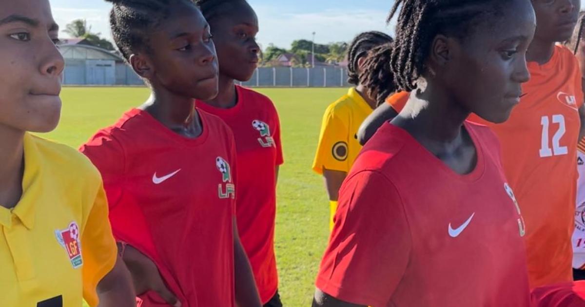 Foot féminin : la sélection Outre-Mer U15 pour Clairefontaine se dessine
