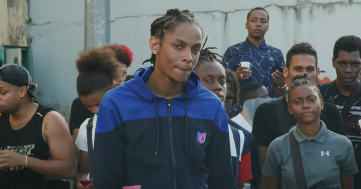     





Le rappeur Tiitof comparait ce mercredi pour l'agression de son ex-compagne




