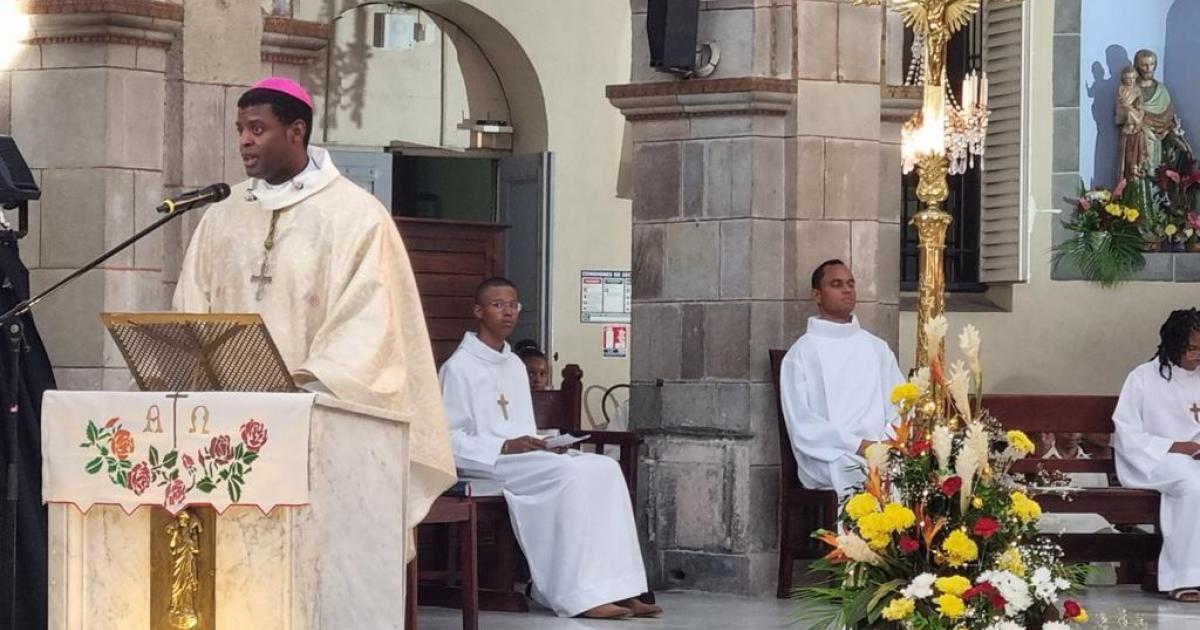     





Une messe de Noël réussie pour Monseigneur Philippe Guiougou




