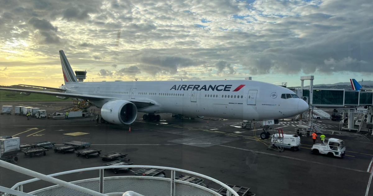     





Annulation et reprogrammation de vols Air France




