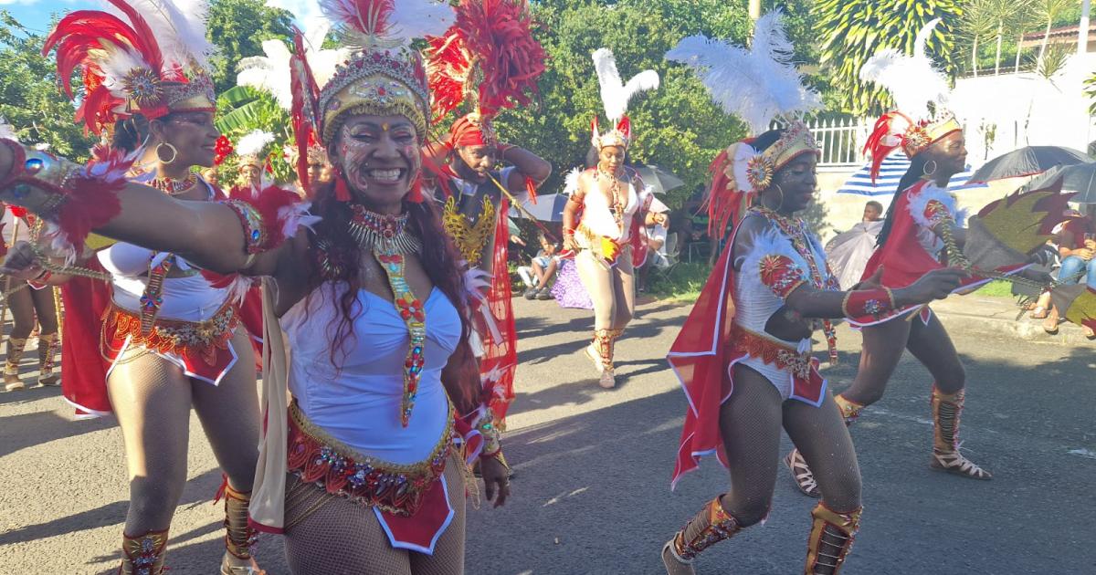 Carnaval : plus d’une cinquantaine de groupes réunis aux Abymes