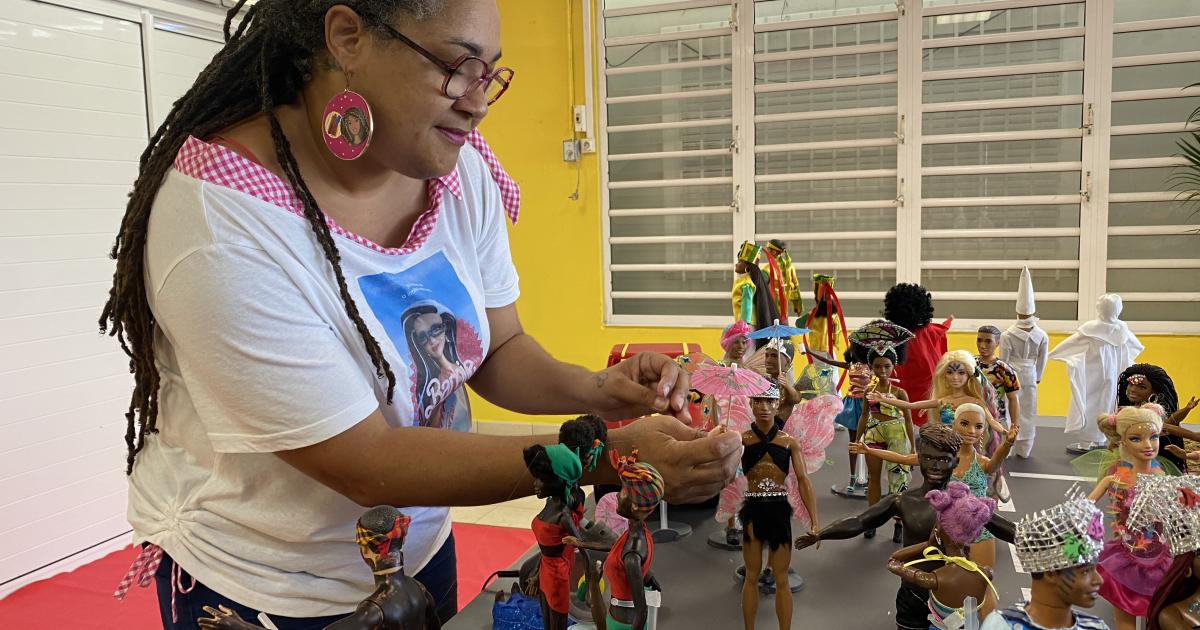     





Popot Kannaval : des poupées Barbie relookées aux couleurs de Vaval




