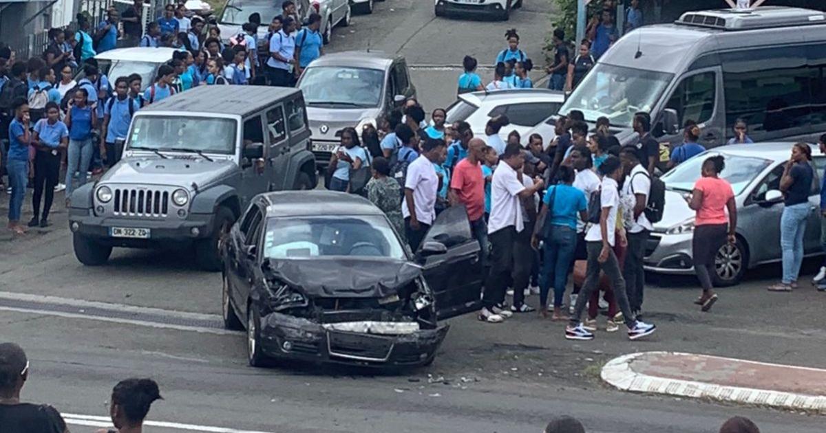 Un accident près du lycée de Montgérald au Marin fait 6 blessés légers