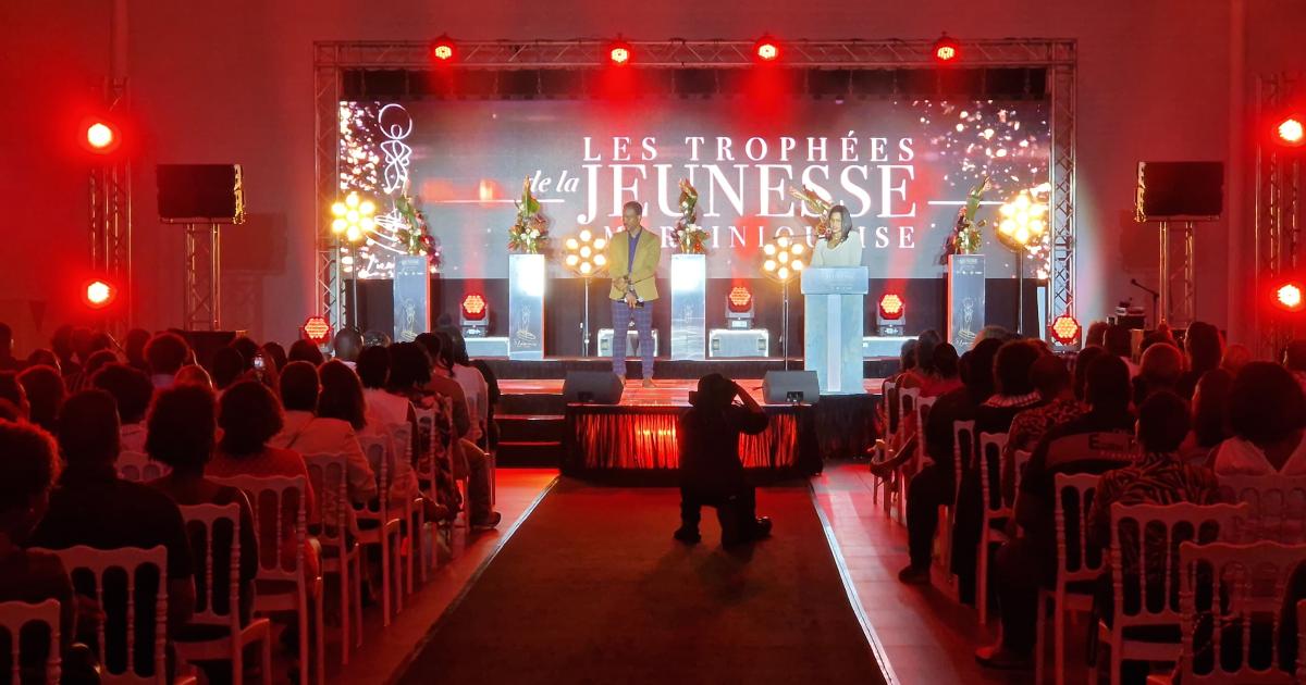     





La jeunesse martiniquaise honorée lors de la cérémonie des Luminas




