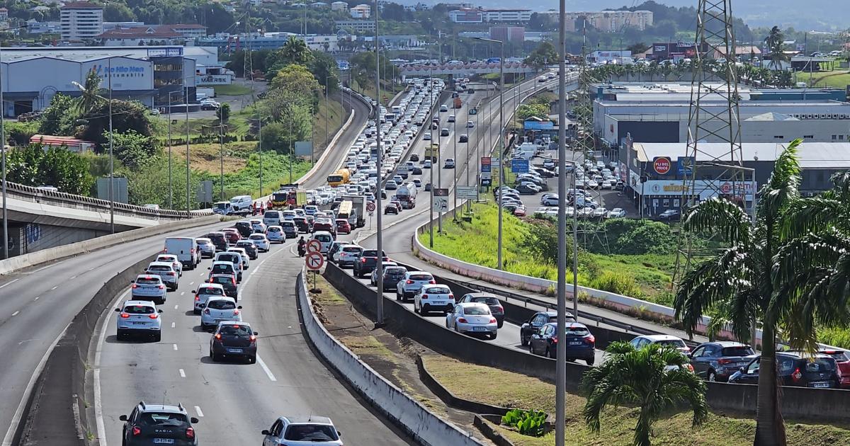 Grosses perturbations sur l’autoroute en venant du Sud vers Fort-de-France