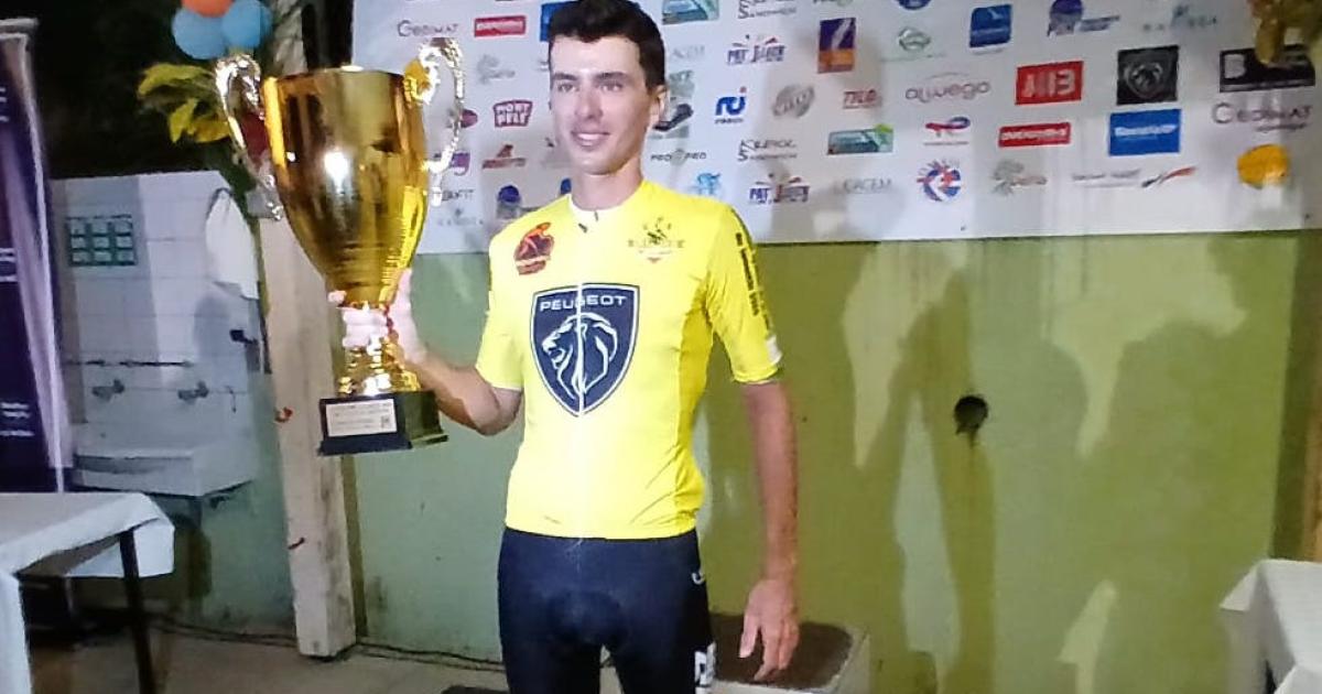 Axel Taillandier vainqueur du Critérium Cycliste de la ville du Lamentin