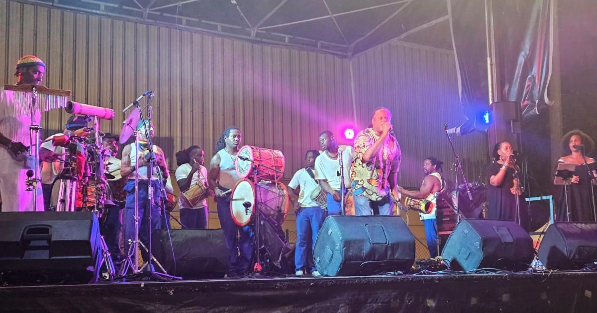     





Nouvel élan de solidarité en musique pour les sinistrés de la rue Raspail





