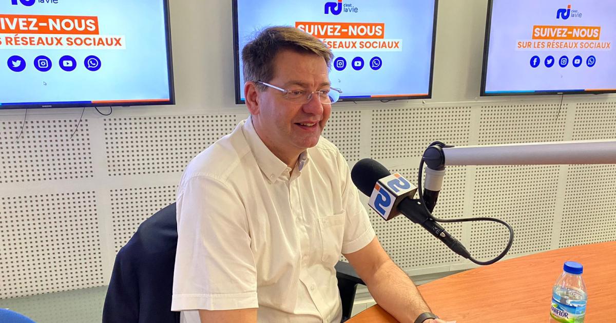 Billets d'avion : « c'est la concurrence qui doit être la solution », Patrice Vergriete, ministre délégué aux Transports