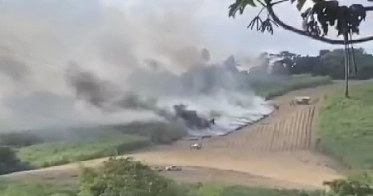 À Ducos, un feu de tracteur menace des habitations