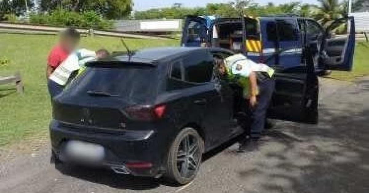 À 158 km/h avec un permis probatoire, positif à l’alcool et aux stupéfiants