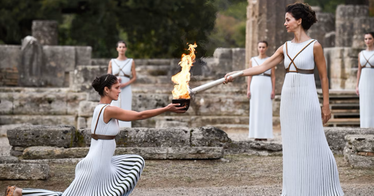     





C’est parti pour le périple de la flamme olympique !




