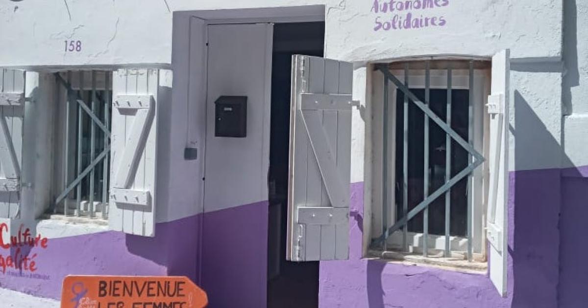     





L’espace « Kay Fanm » de Culture Égalité désormais ouvert aux femmes tous les samedis matins 




