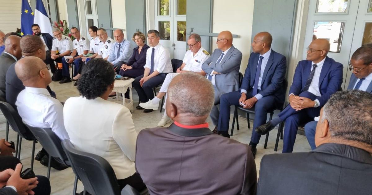 Après ses annonces sur la sécurité en Guadeloupe, Gérald Darmanin s'engage auprès des élus