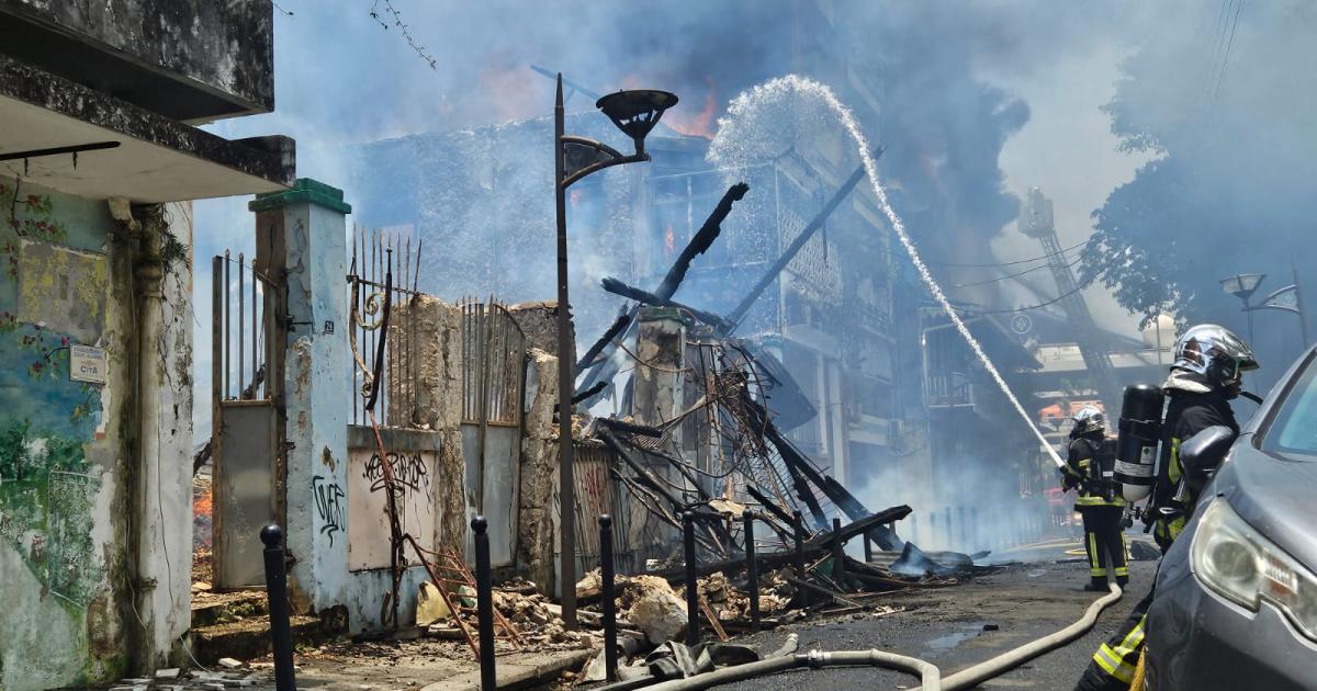 Important incendie rue Peynier : les pompiers sont à l’œuvre